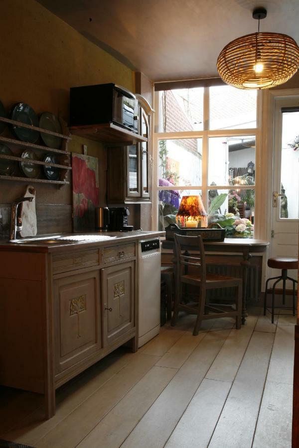 Bed and Breakfast Downtown46 Bergen op Zoom Exteriér fotografie